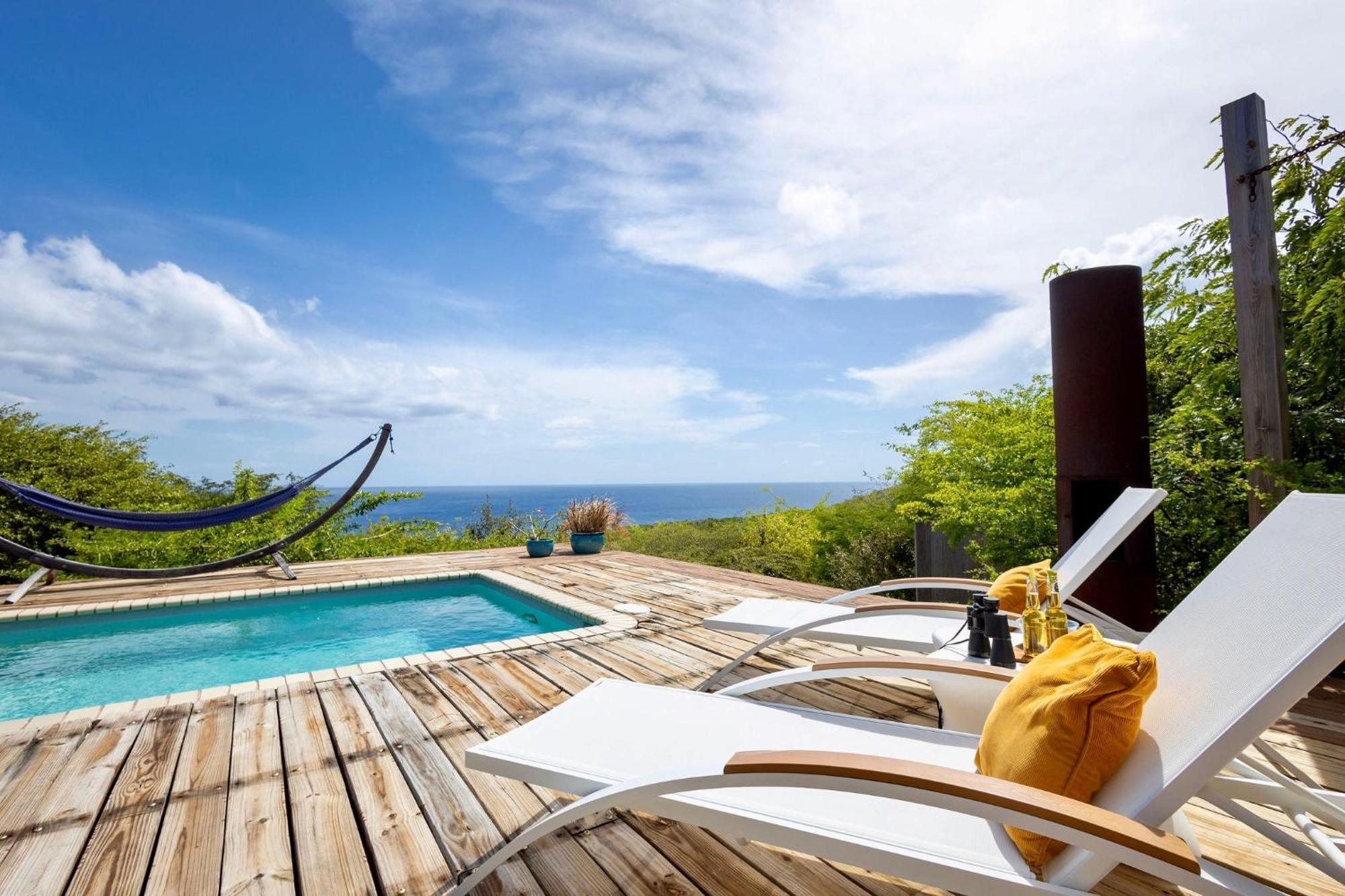 Coral Estate Rentals Willibrordus Exterior photo